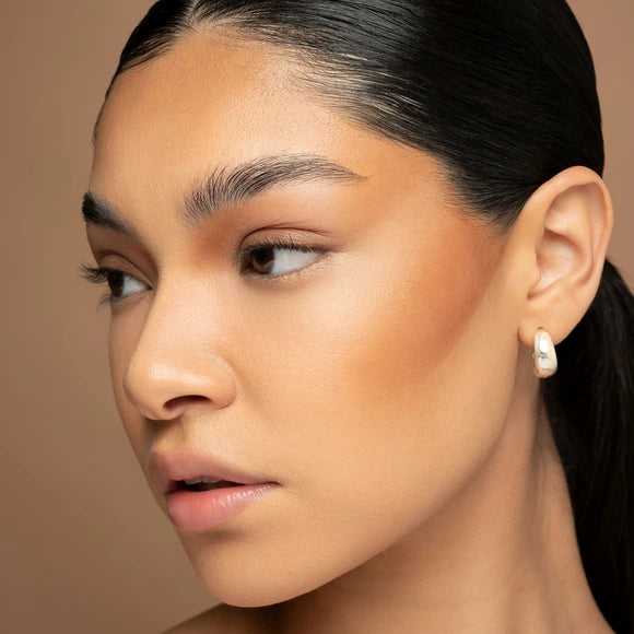 LIQUID CONCEALER